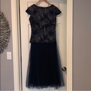 TADASHI SHOJI dress, like new